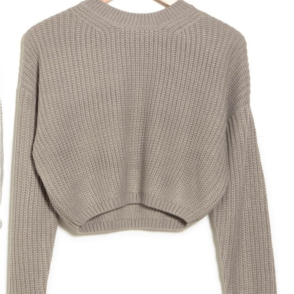 Elodie Crew Neck Knit Crop Sweater - Picture 2 of 3